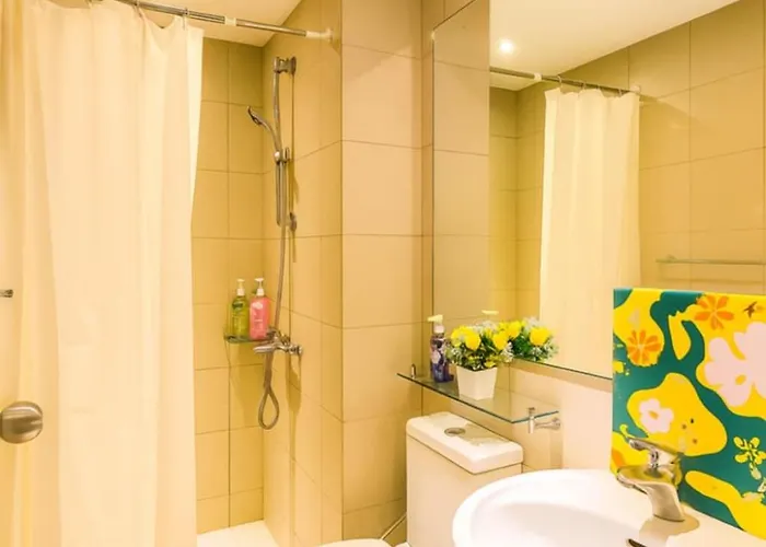 Hotel Sym Staycation At Azure